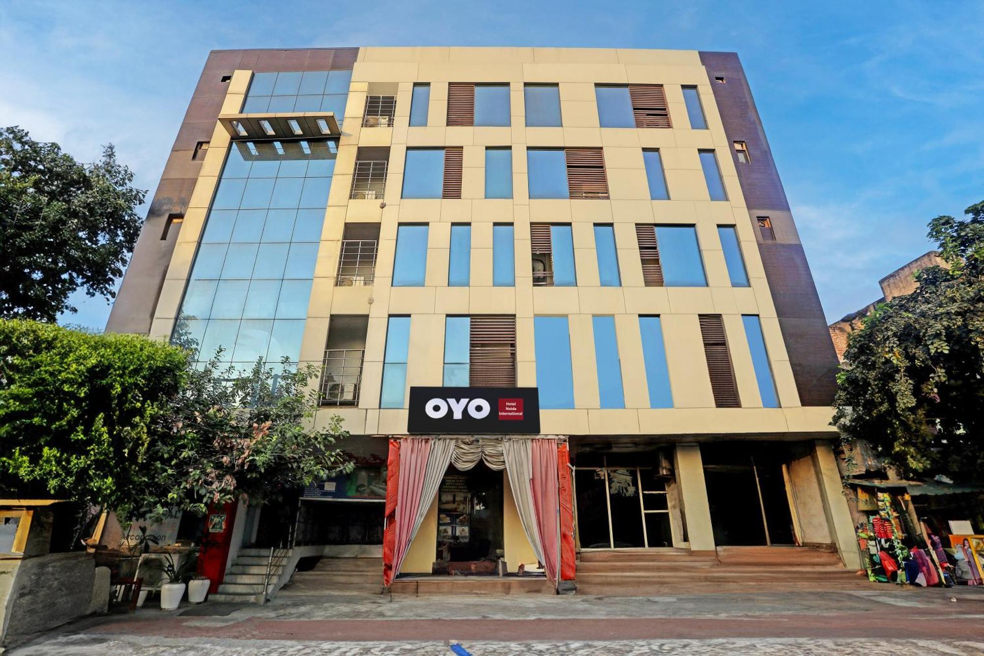 Hotel Collection O Noida Saffron Exterior foto